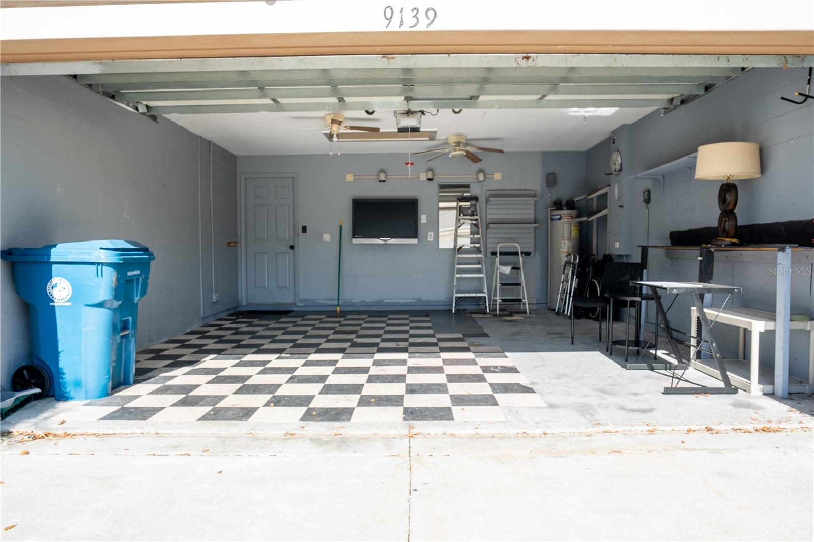 SPRING RIDGE - Residential