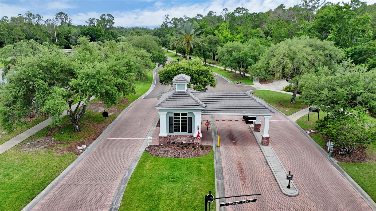 GRAND HAMPTON PH 4 - Residential