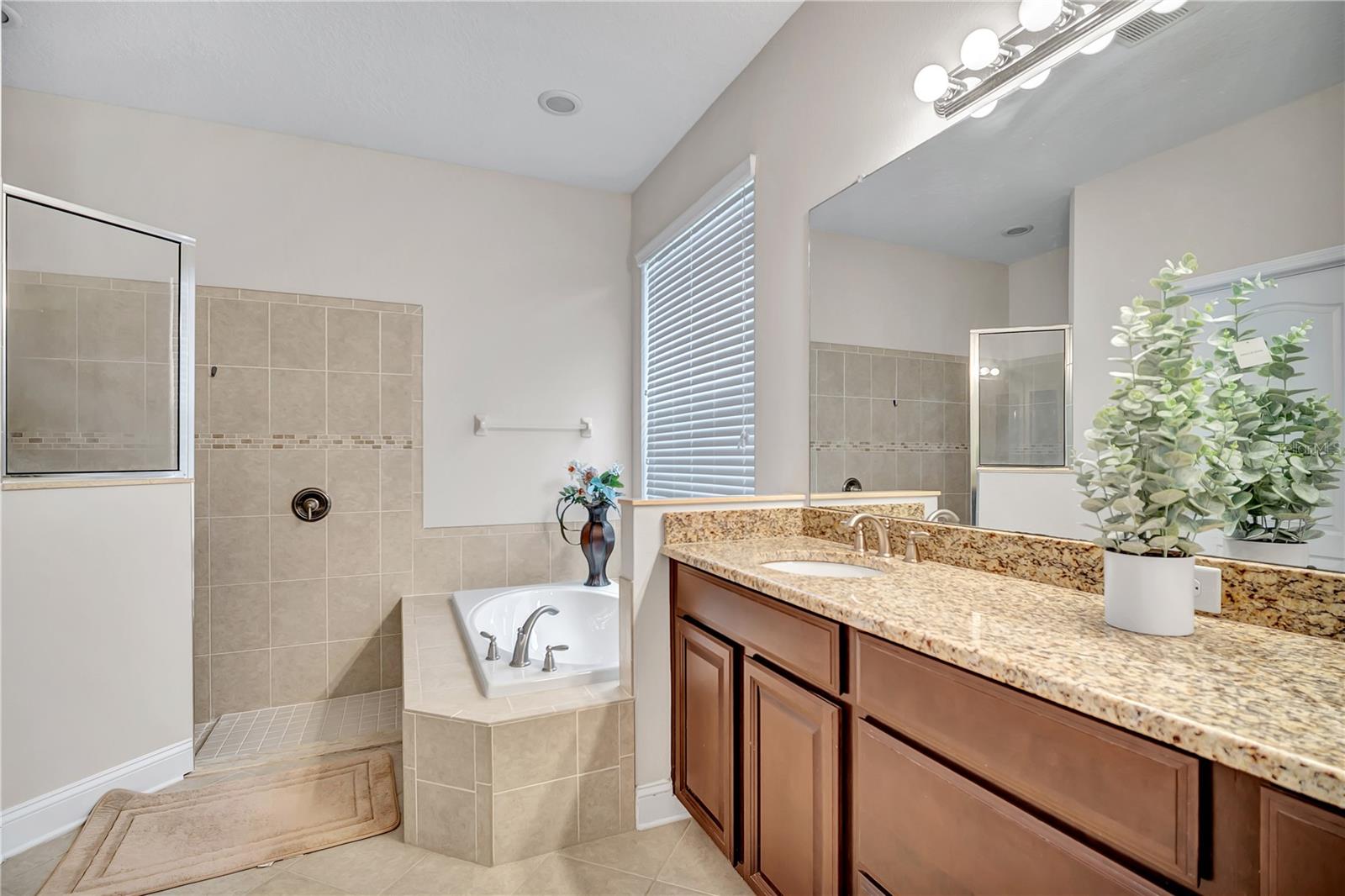 GRAND HAMPTON PH 4 - Residential