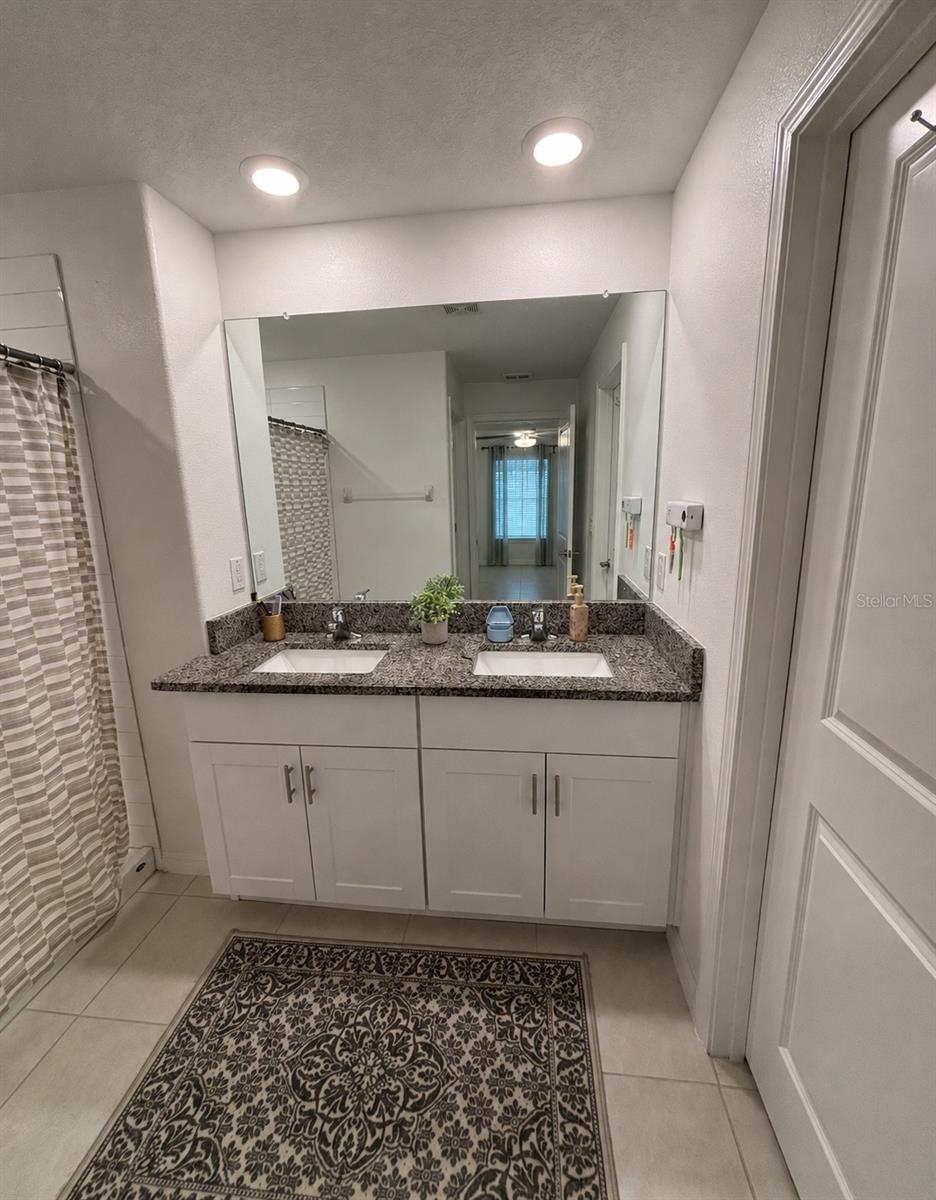 EPPERSON MANORS - Residential
