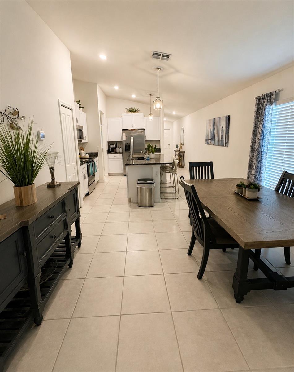 EPPERSON MANORS - Residential