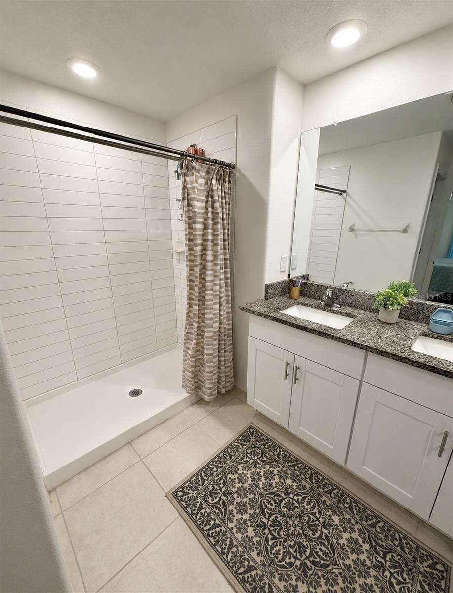 EPPERSON MANORS - Residential