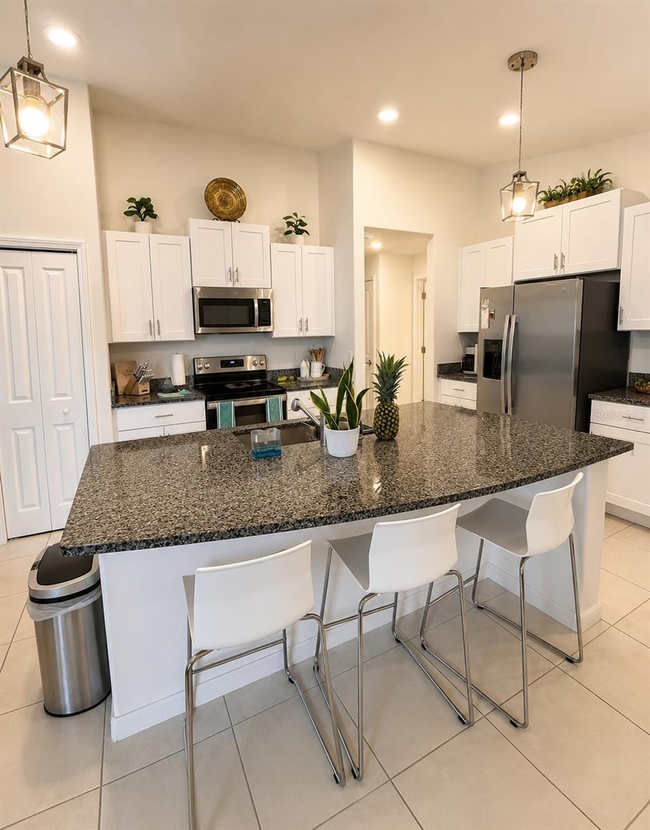 EPPERSON MANORS - Residential