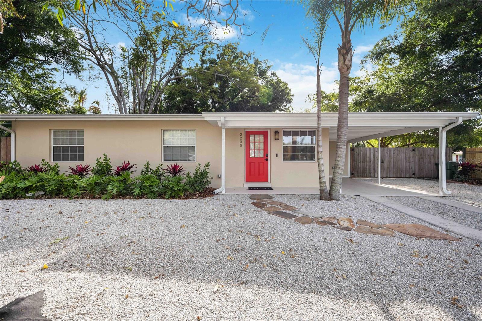 LOMA LINDA PARK - Residential