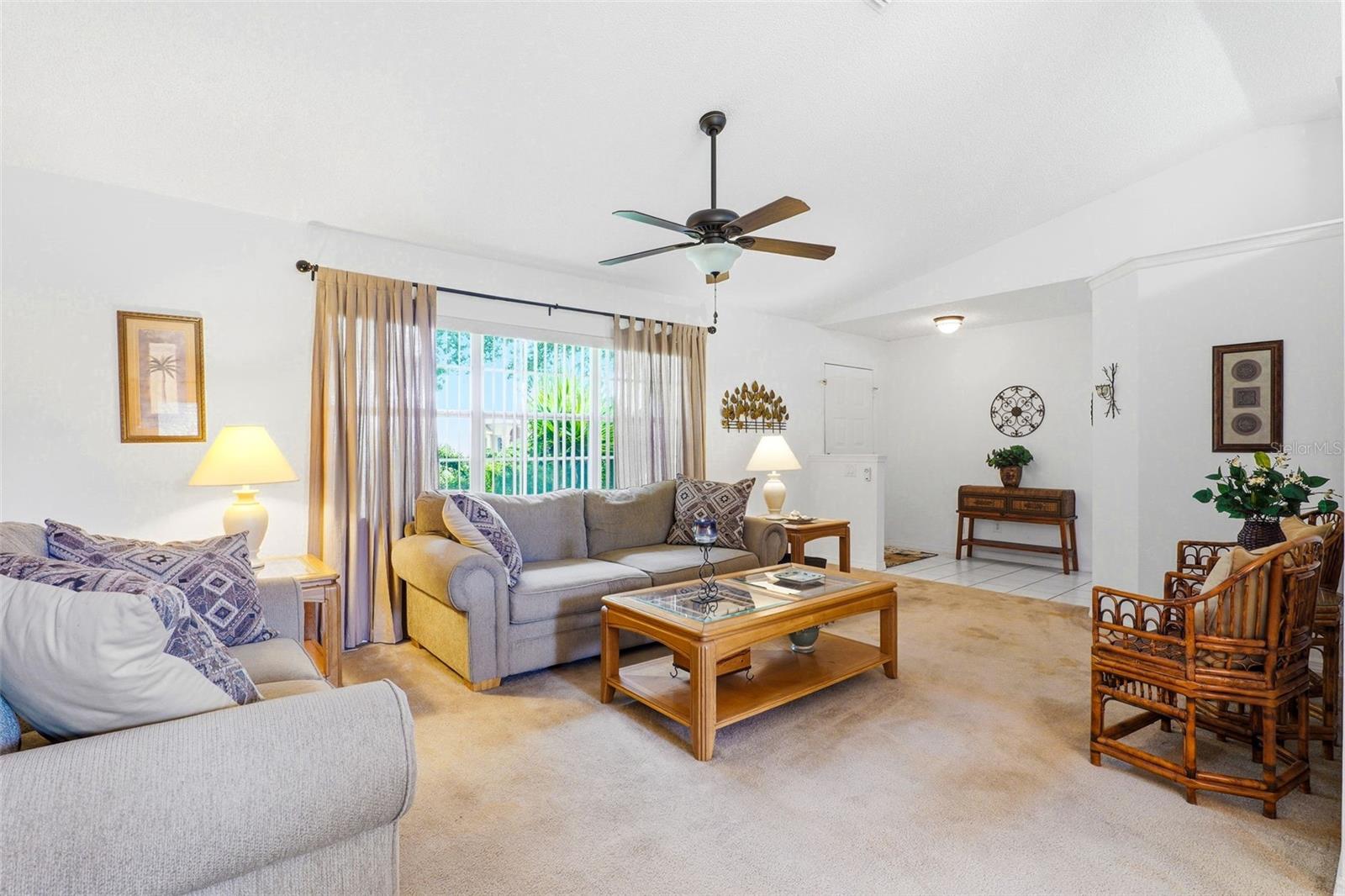 PINEDA CROSSING PH 01 - Residential