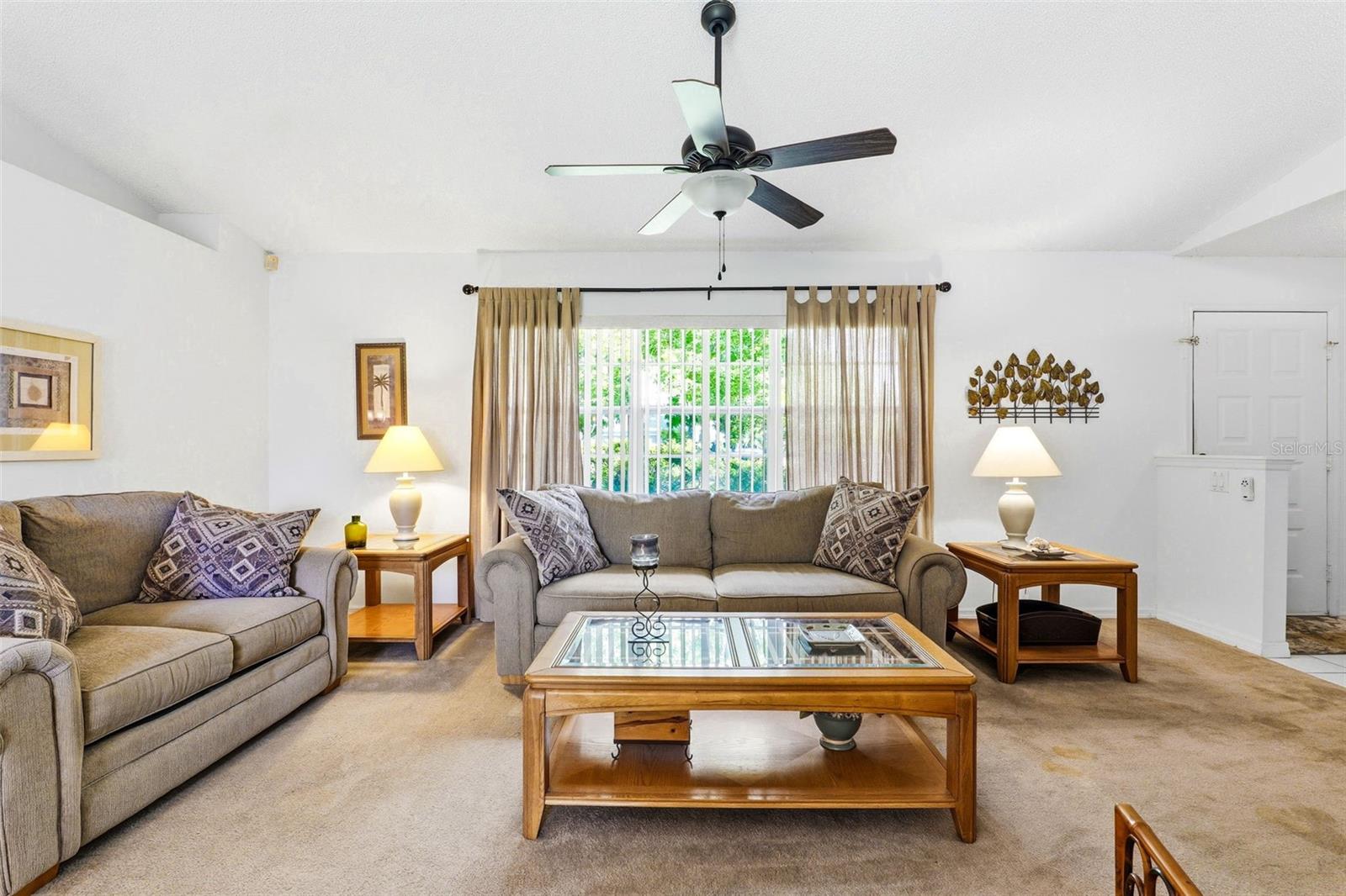 PINEDA CROSSING PH 01 - Residential