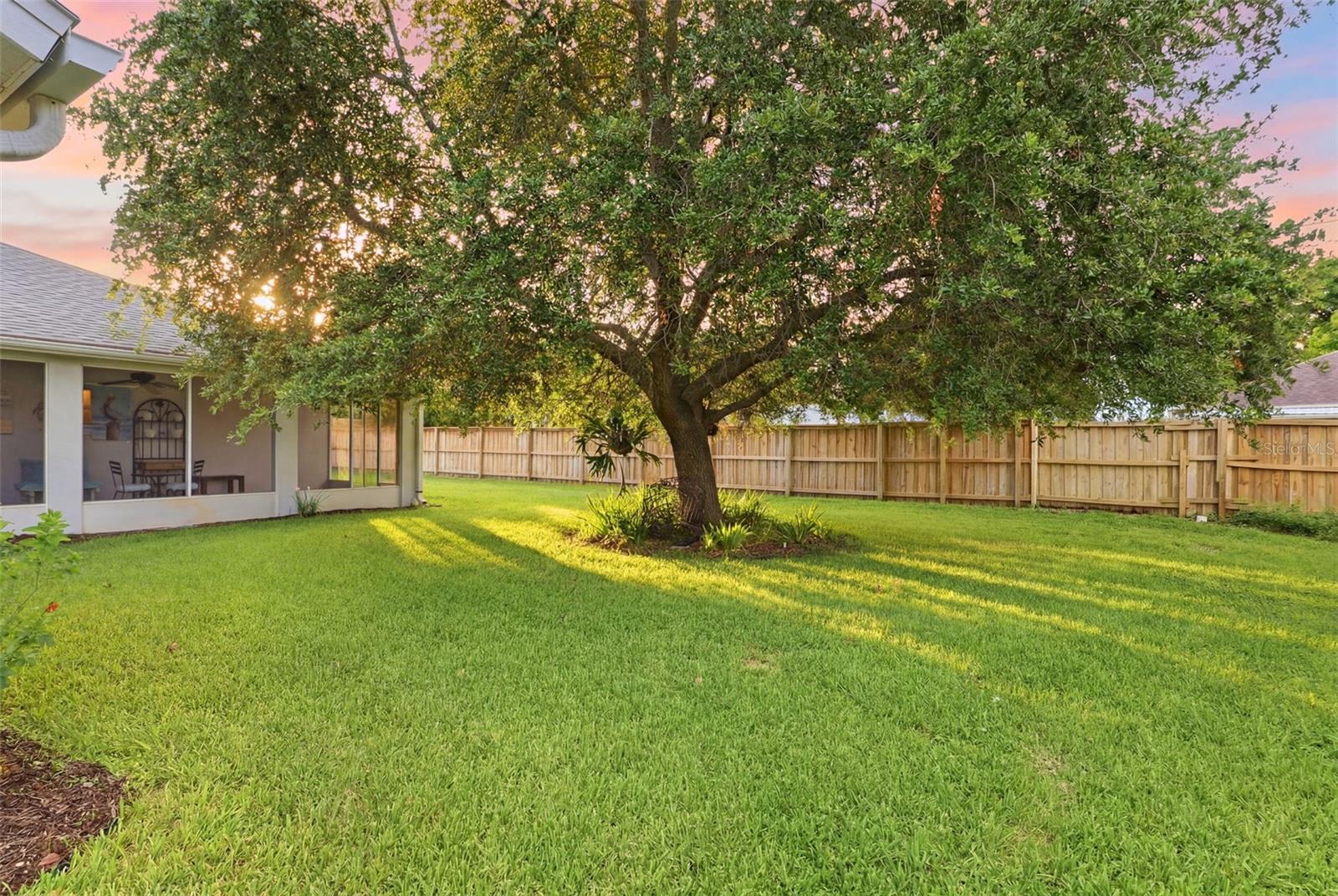 PINEDA CROSSING PH 01 - Residential