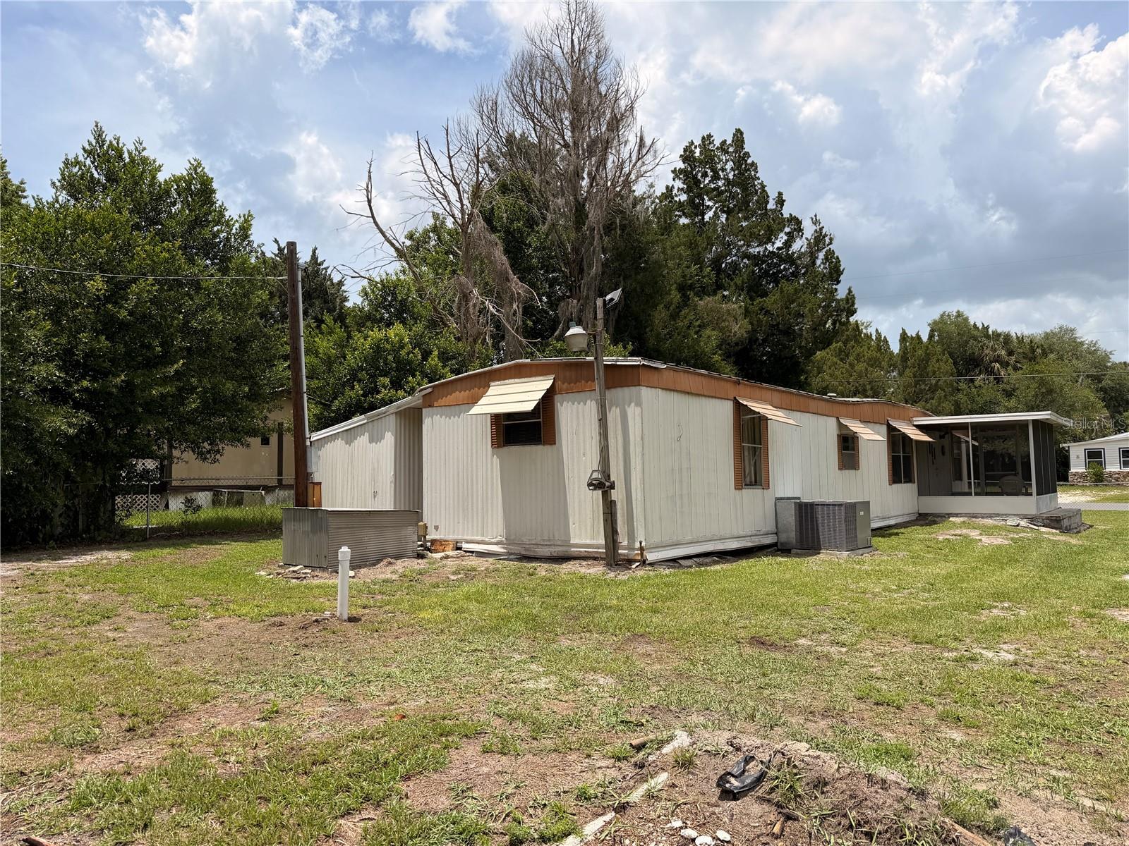 AERO ESTATES - Residential
