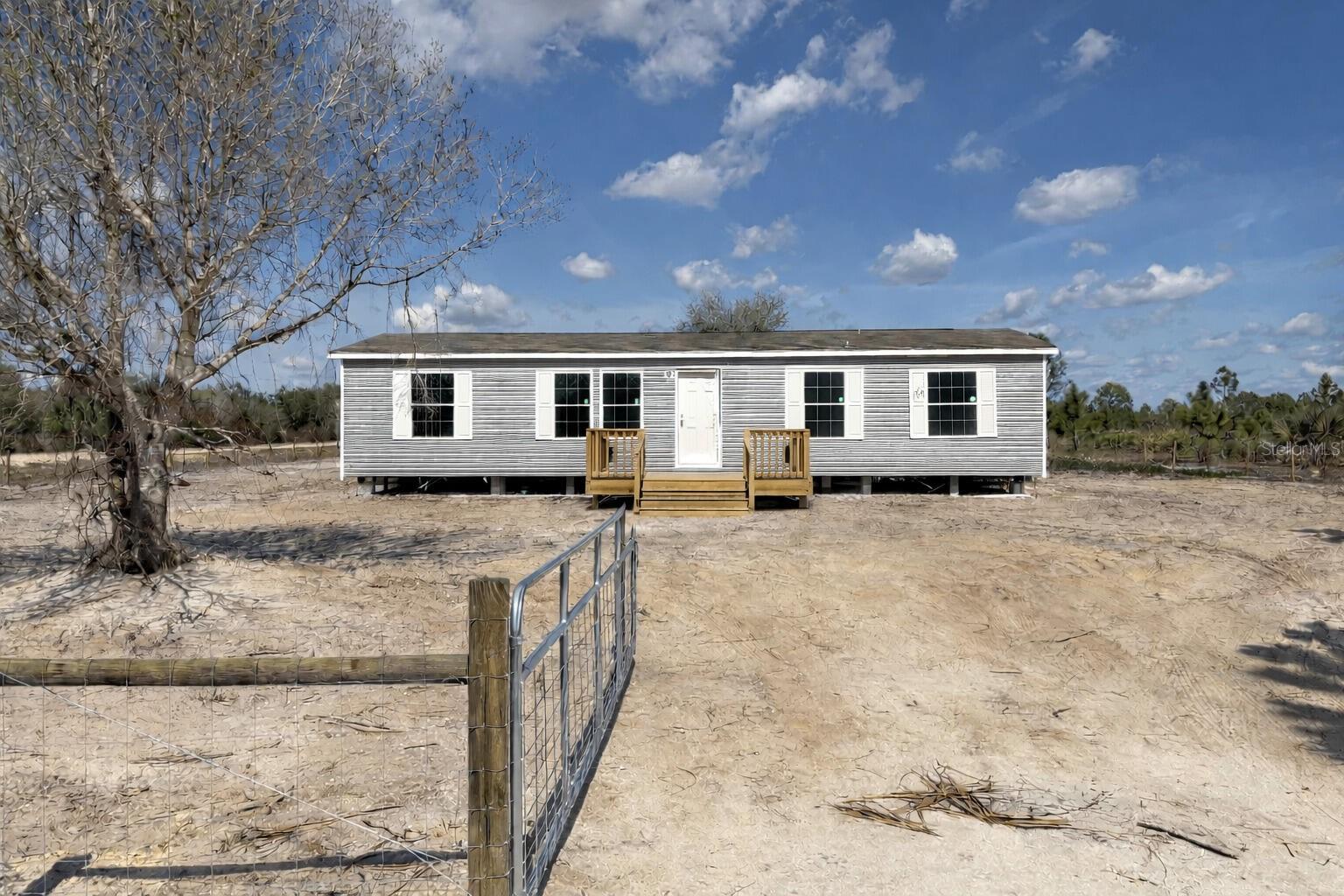 TRACT 25 SOUTHERN COLONIZATION - Residential