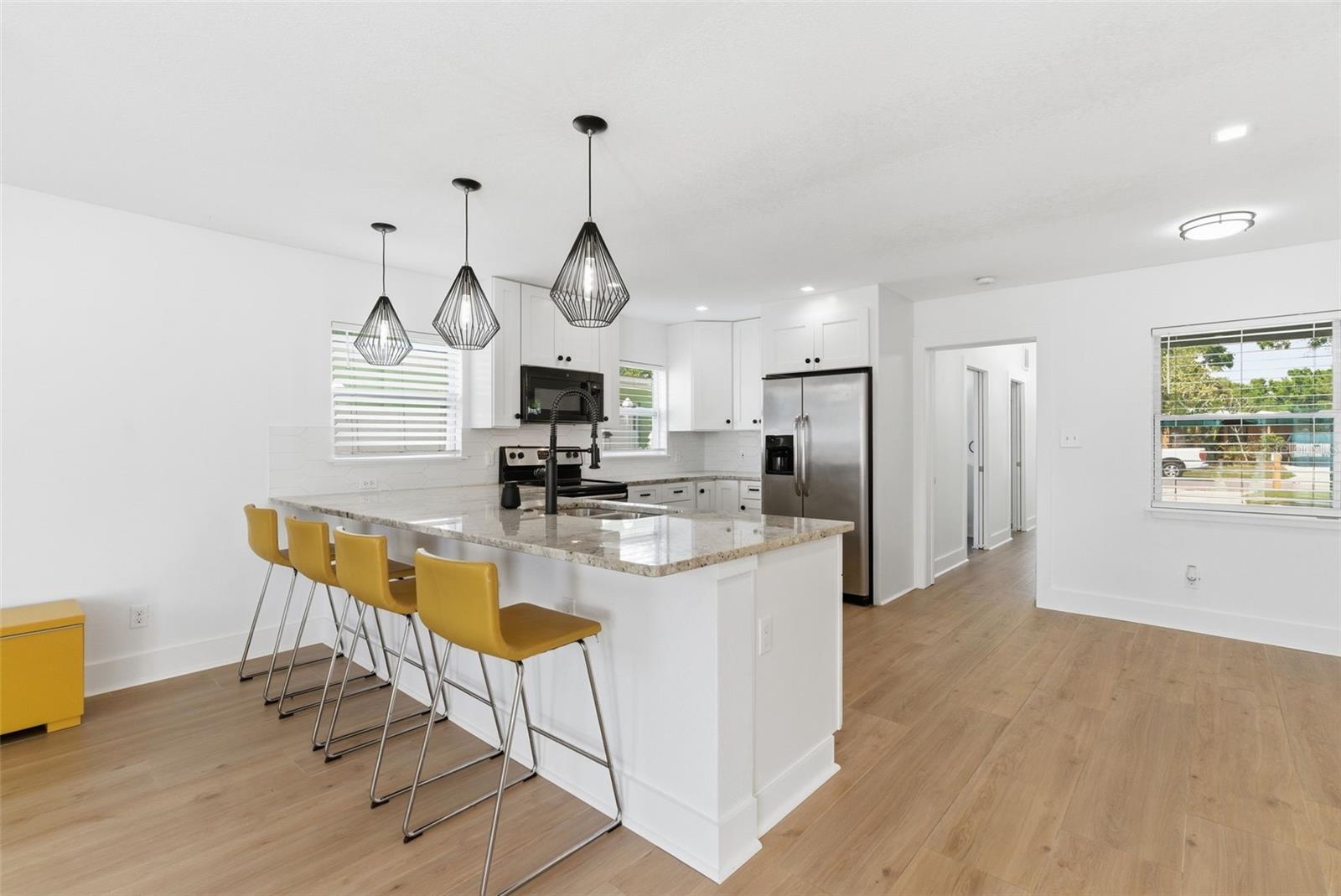 INTERBAY - Residential