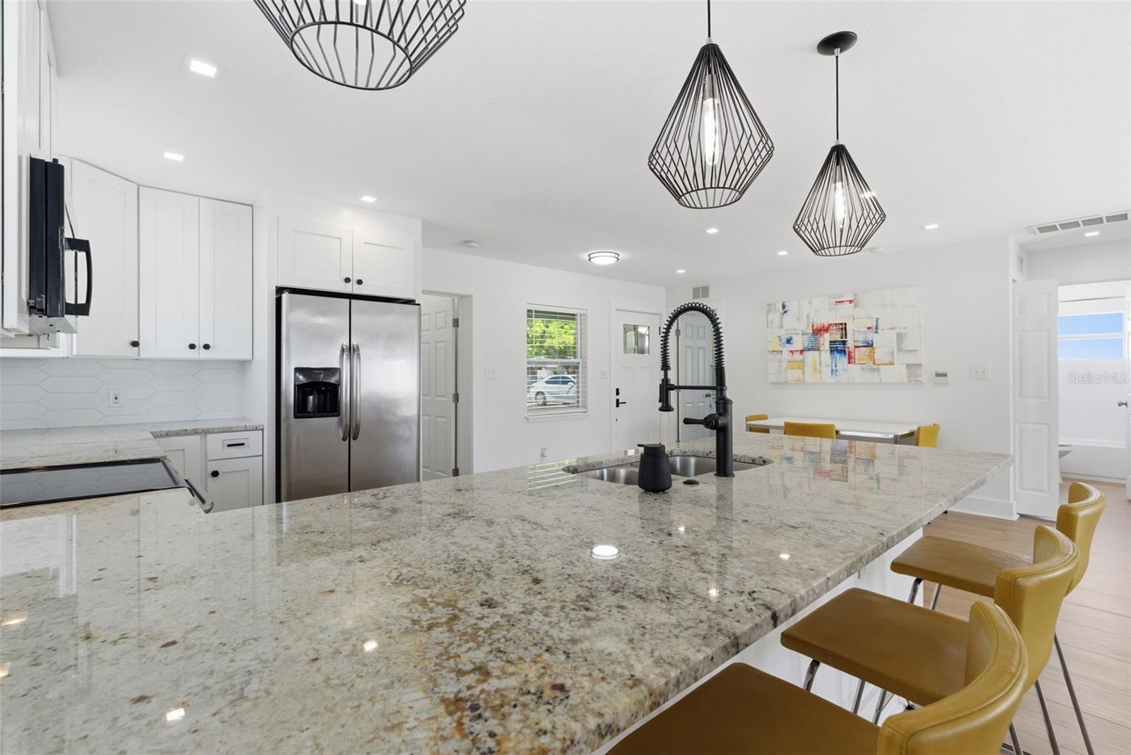 INTERBAY - Residential
