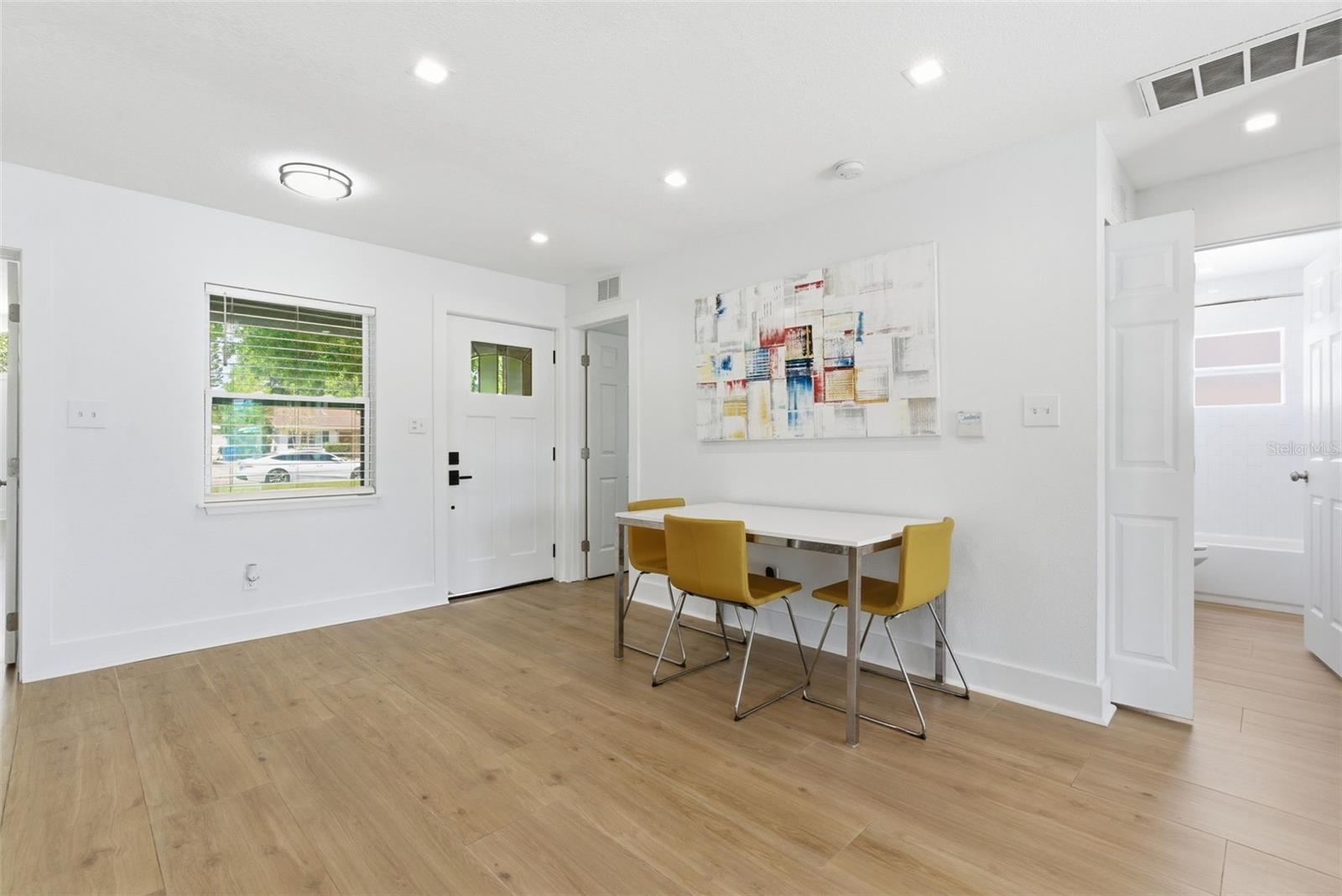 INTERBAY - Residential