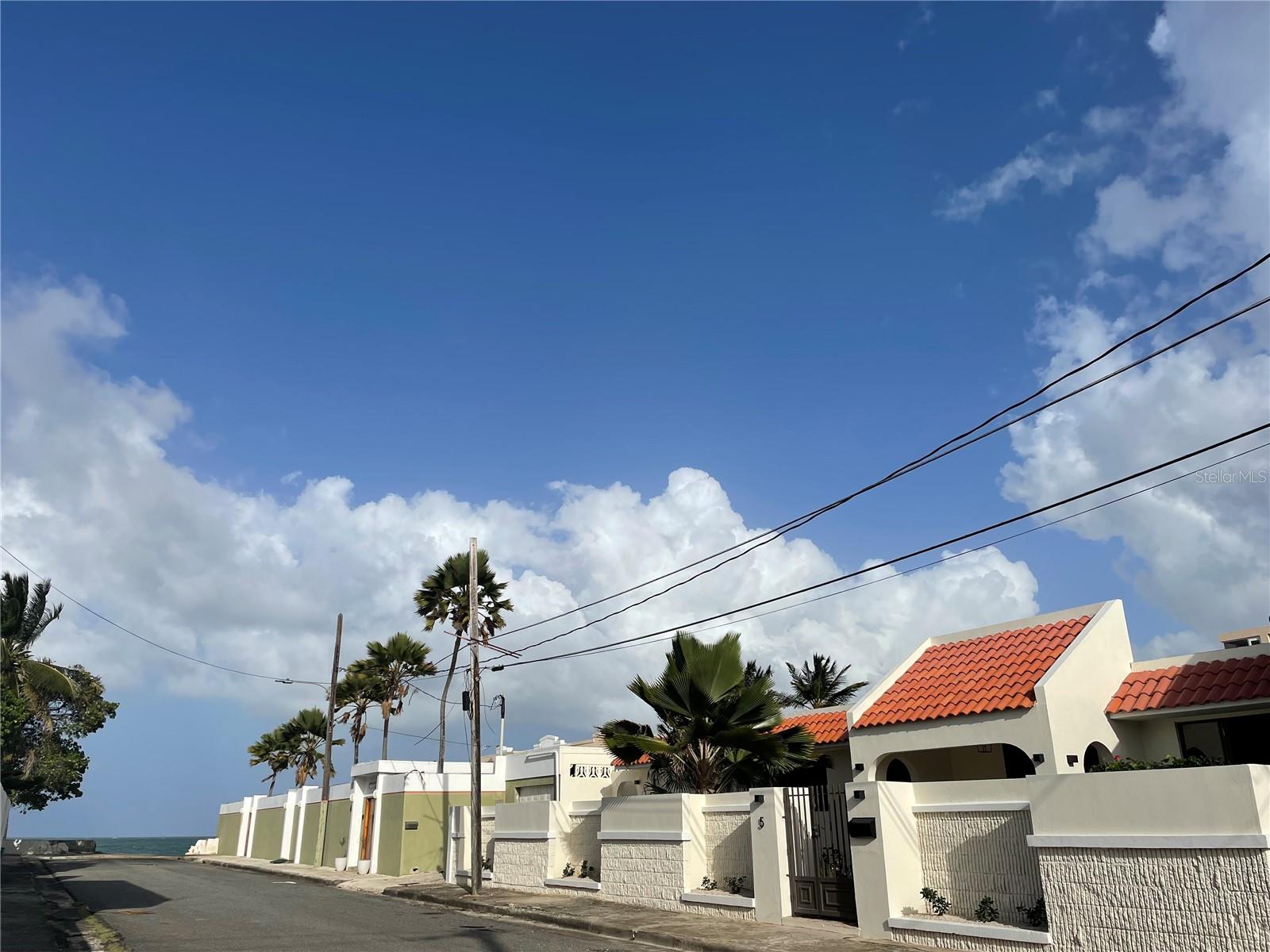 A HOUSE AWAY FROM OCEAN - Residential