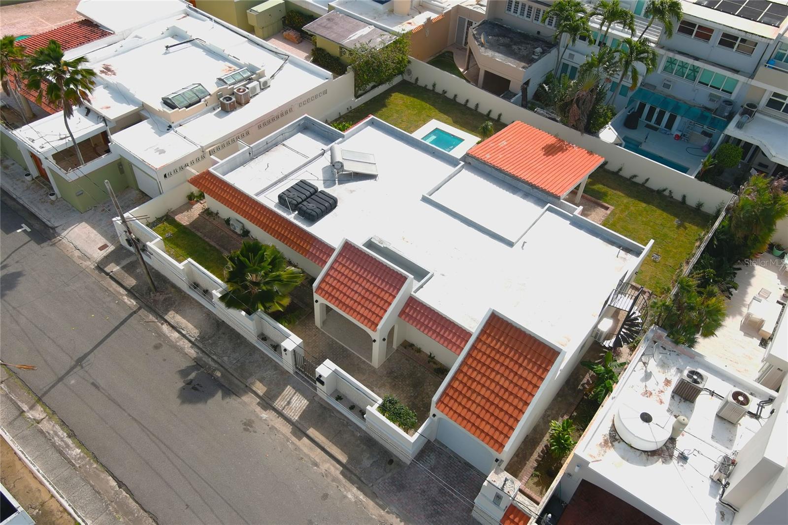 A HOUSE AWAY FROM OCEAN - Residential