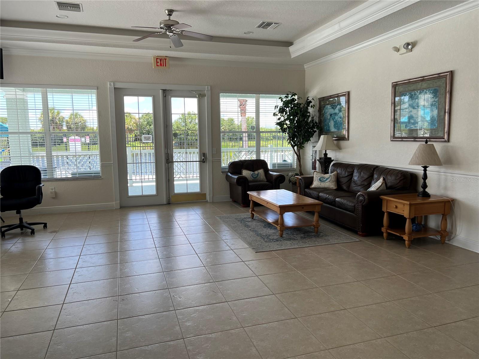 VILLAGES OF BLOOMINGDALE CONDO - Residential Lease