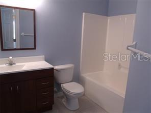 VILLAGES OF BLOOMINGDALE CONDO - Residential Lease