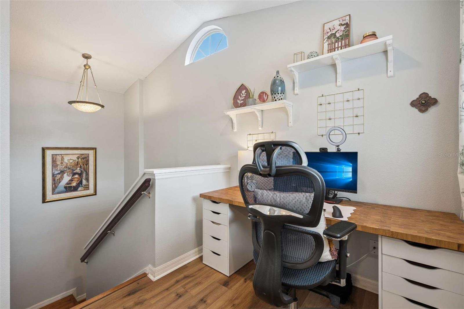 KAWILLA CREST - Residential Lease