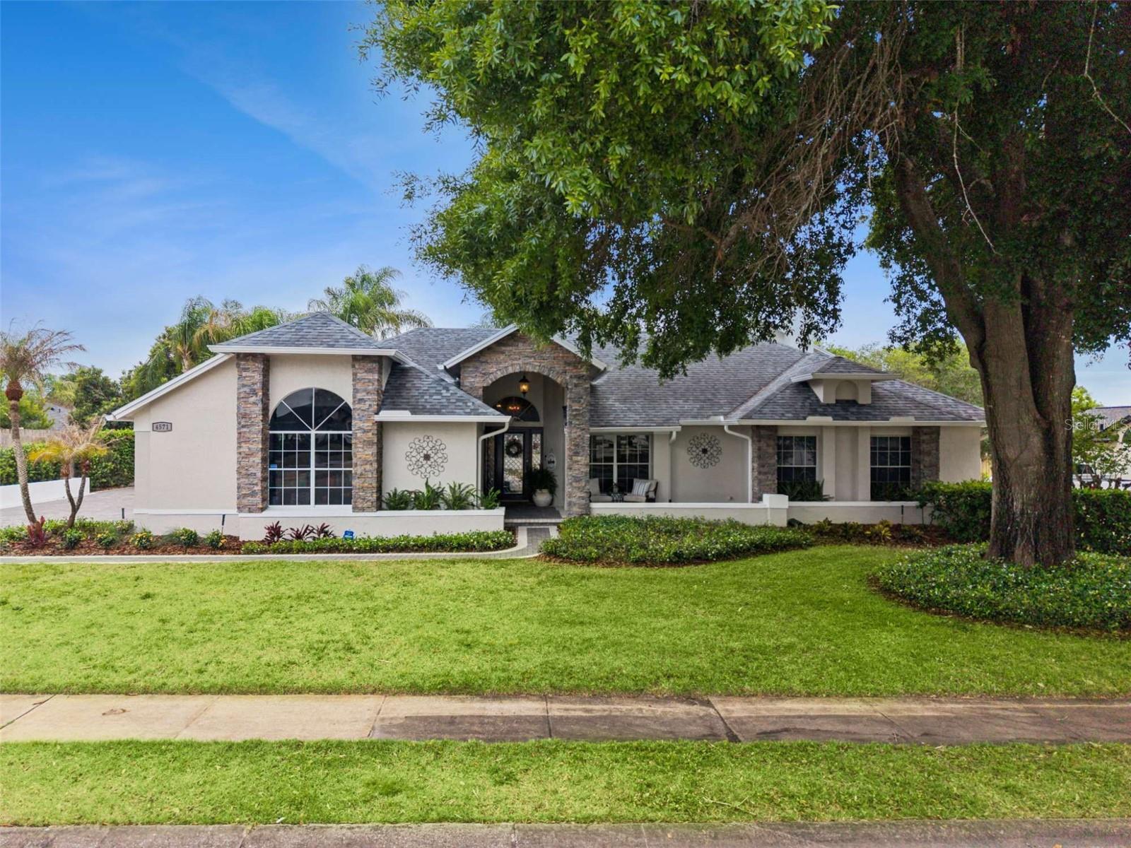 KAWILLA CREST - Residential Lease