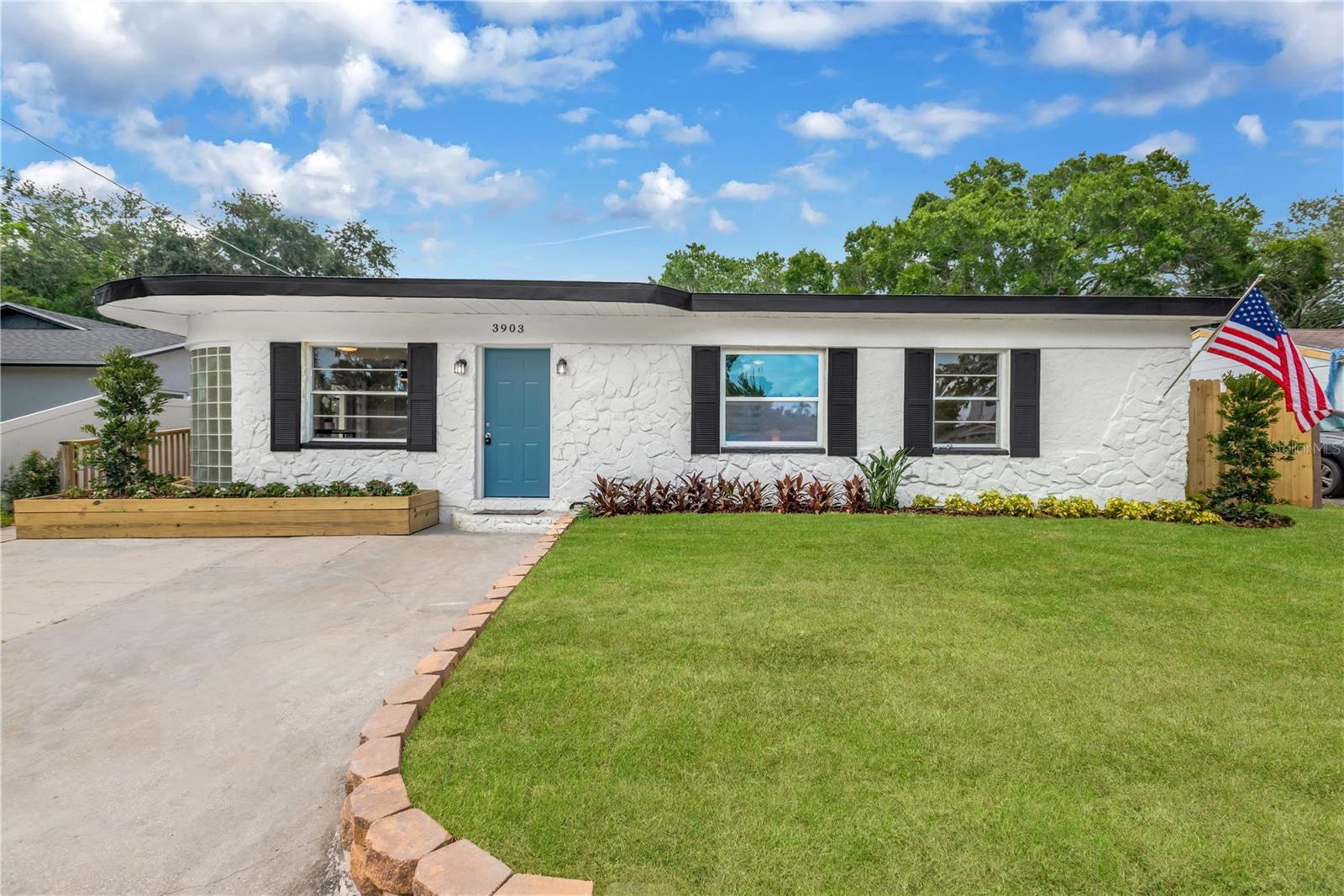 LINCOLN GARDENS BLOCKS 1 & 2 - Residential