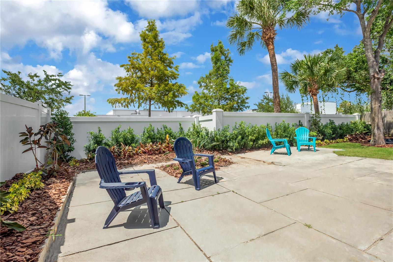 LINCOLN GARDENS BLOCKS 1 & 2 - Residential