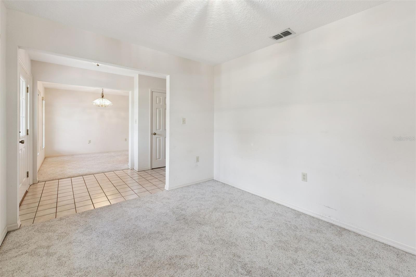 COUNTRY OAKS ESTATES - Residential