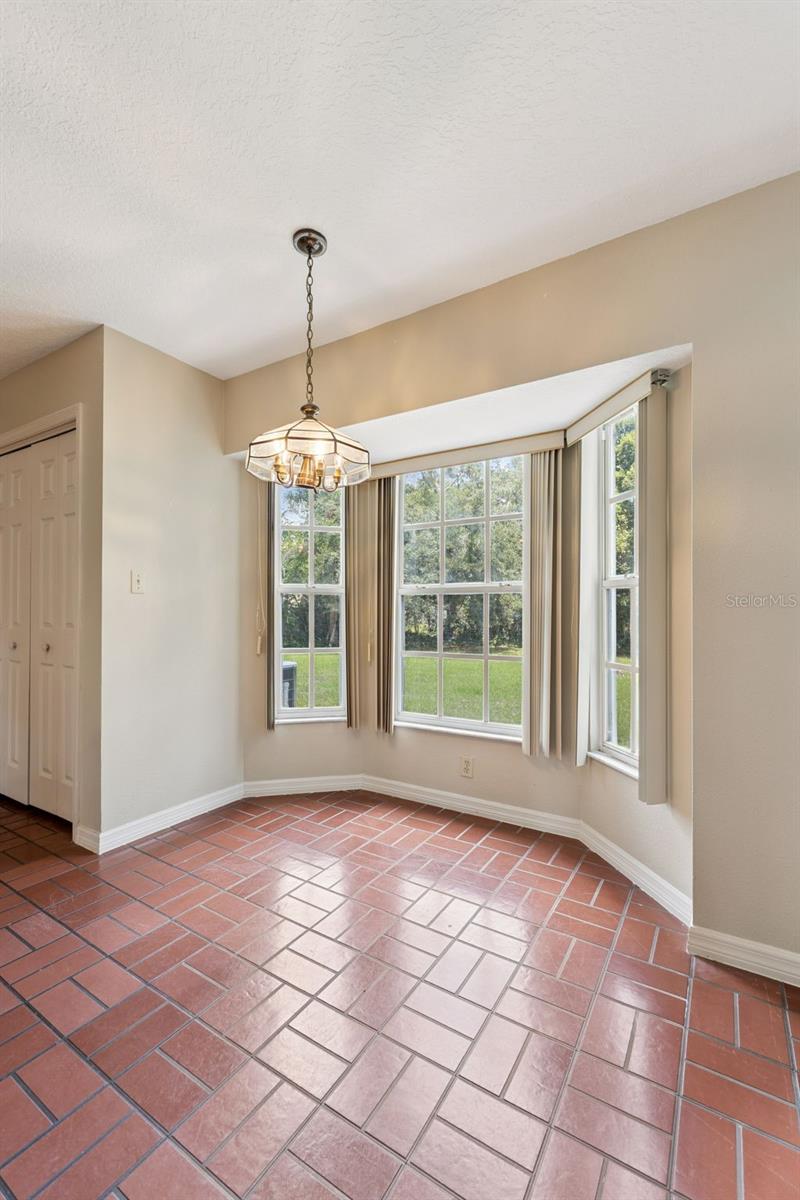 COUNTRY OAKS ESTATES - Residential