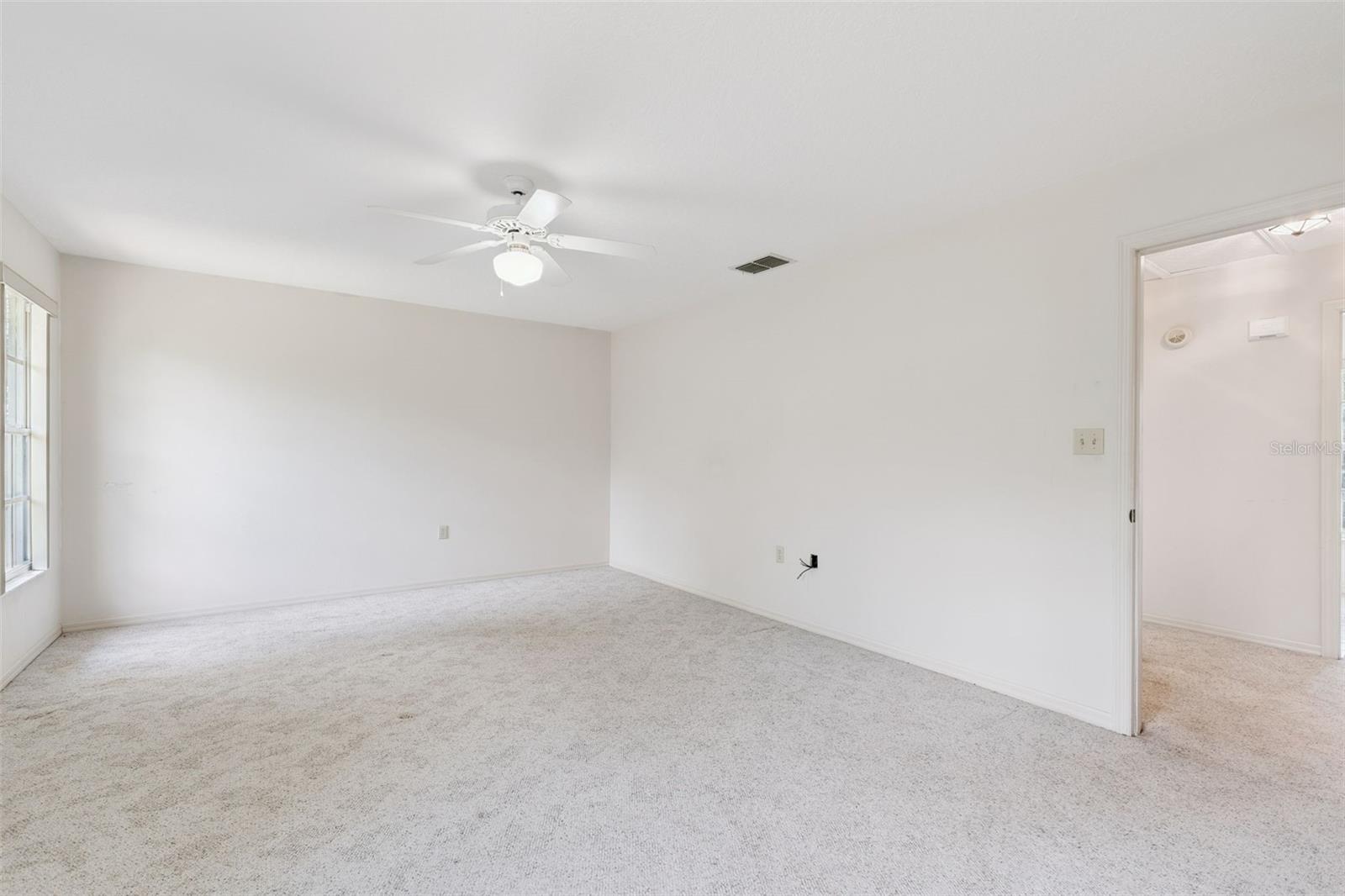 COUNTRY OAKS ESTATES - Residential