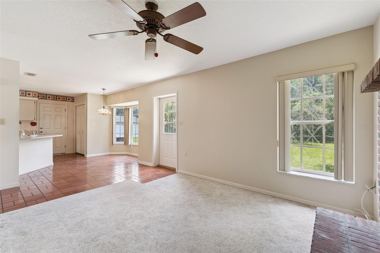 COUNTRY OAKS ESTATES - Residential