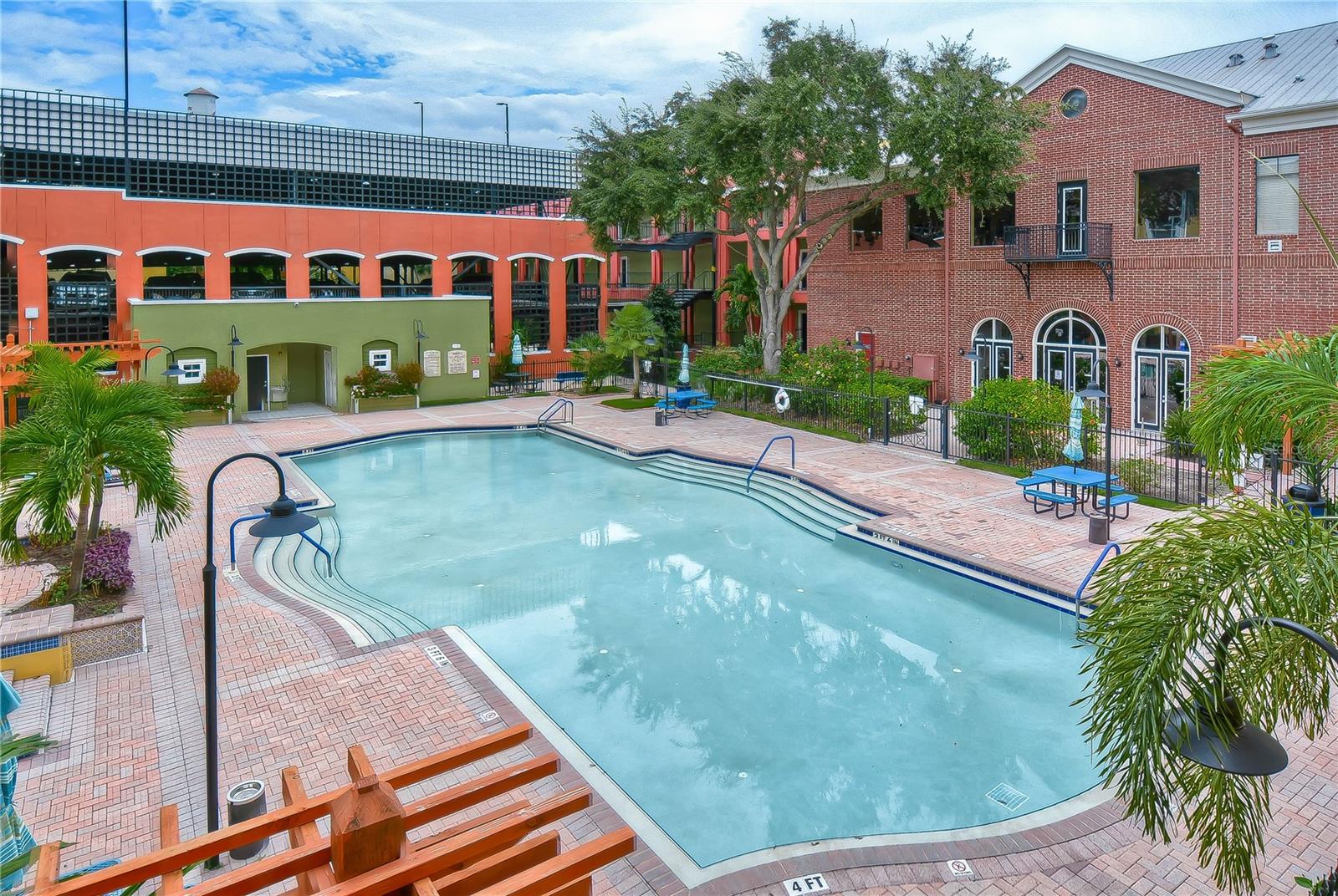 THE QUARTER AT YBOR - Residential Lease