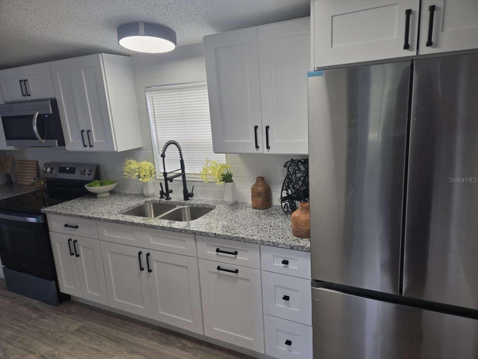 COUNTRY VIEW ESTATES - Residential