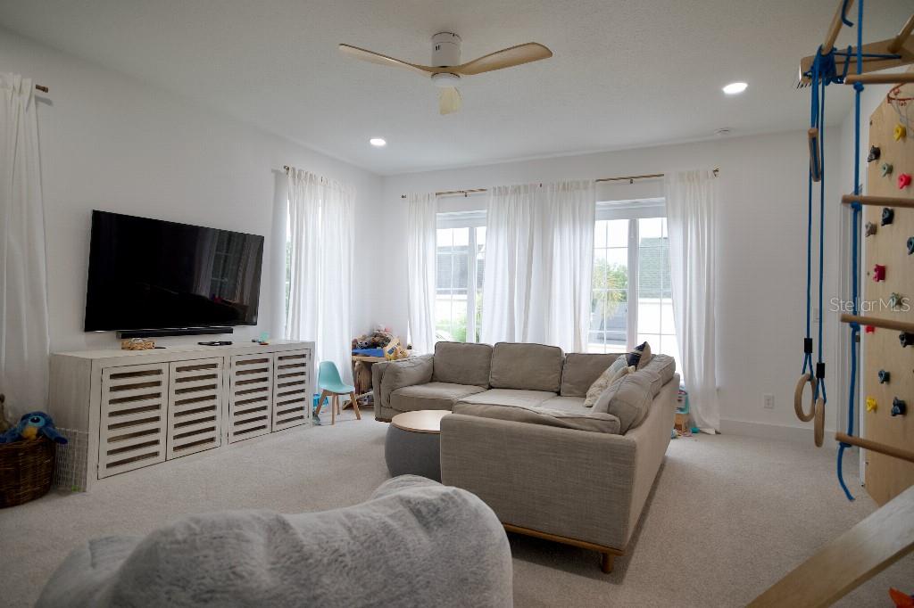 CELEBRATION NORTH VILLAGE UNIT 3 - Residential