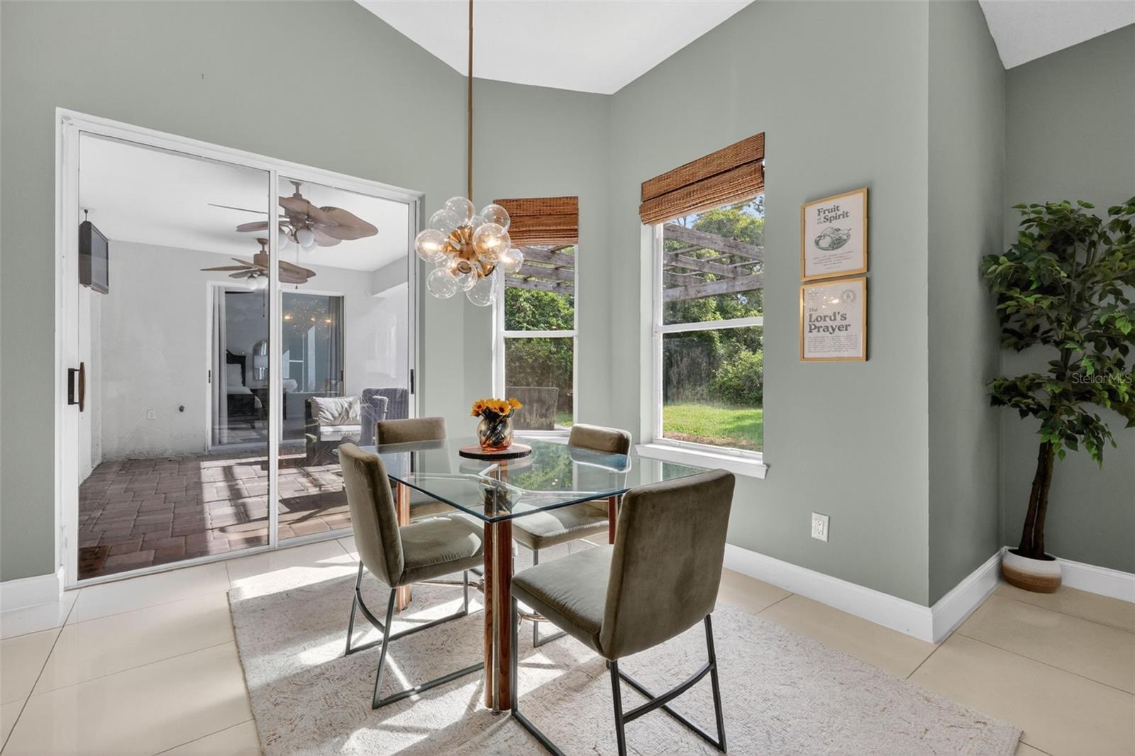 MT DORA COUNTRY CLUB MT DORA PH 02-6 - Residential