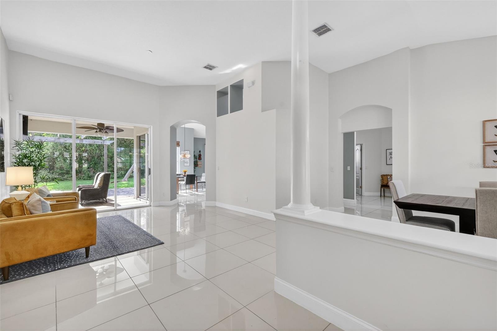 MT DORA COUNTRY CLUB MT DORA PH 02-6 - Residential