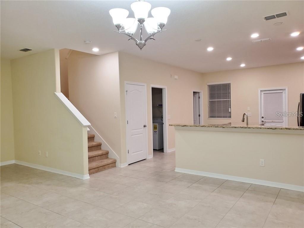 SIGNATURE LAKES PH 3B-6 - Residential Lease