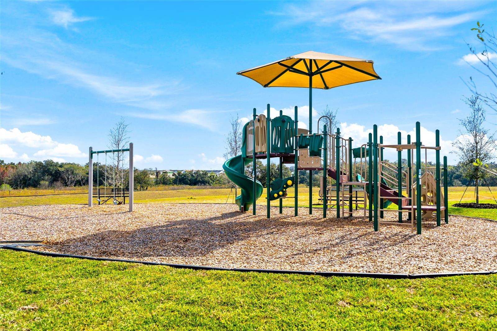 EDEN CREST - Residential