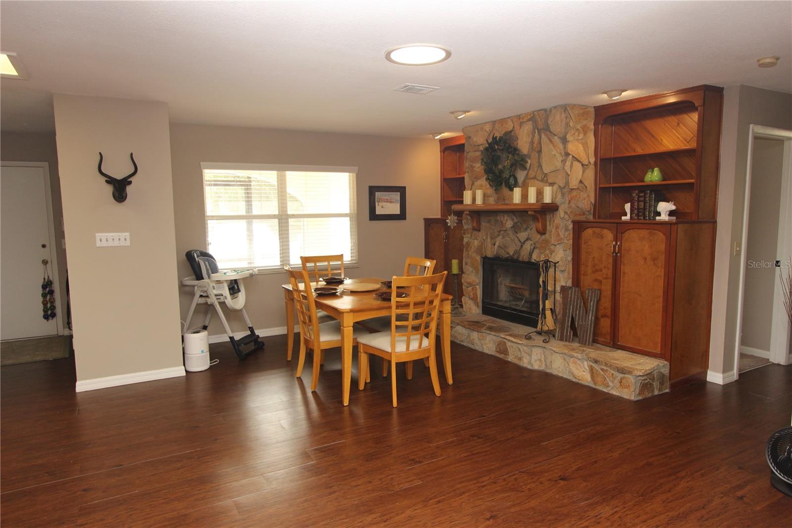 BEL AIRE PINES - Residential