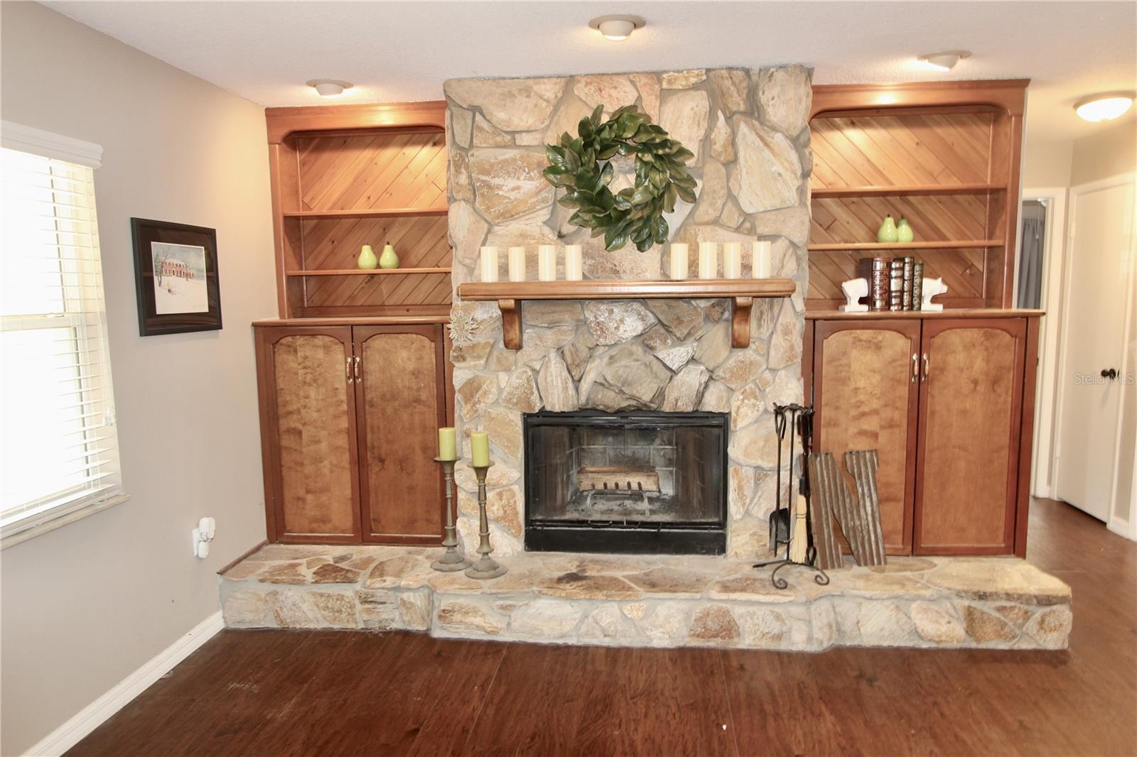 BEL AIRE PINES - Residential