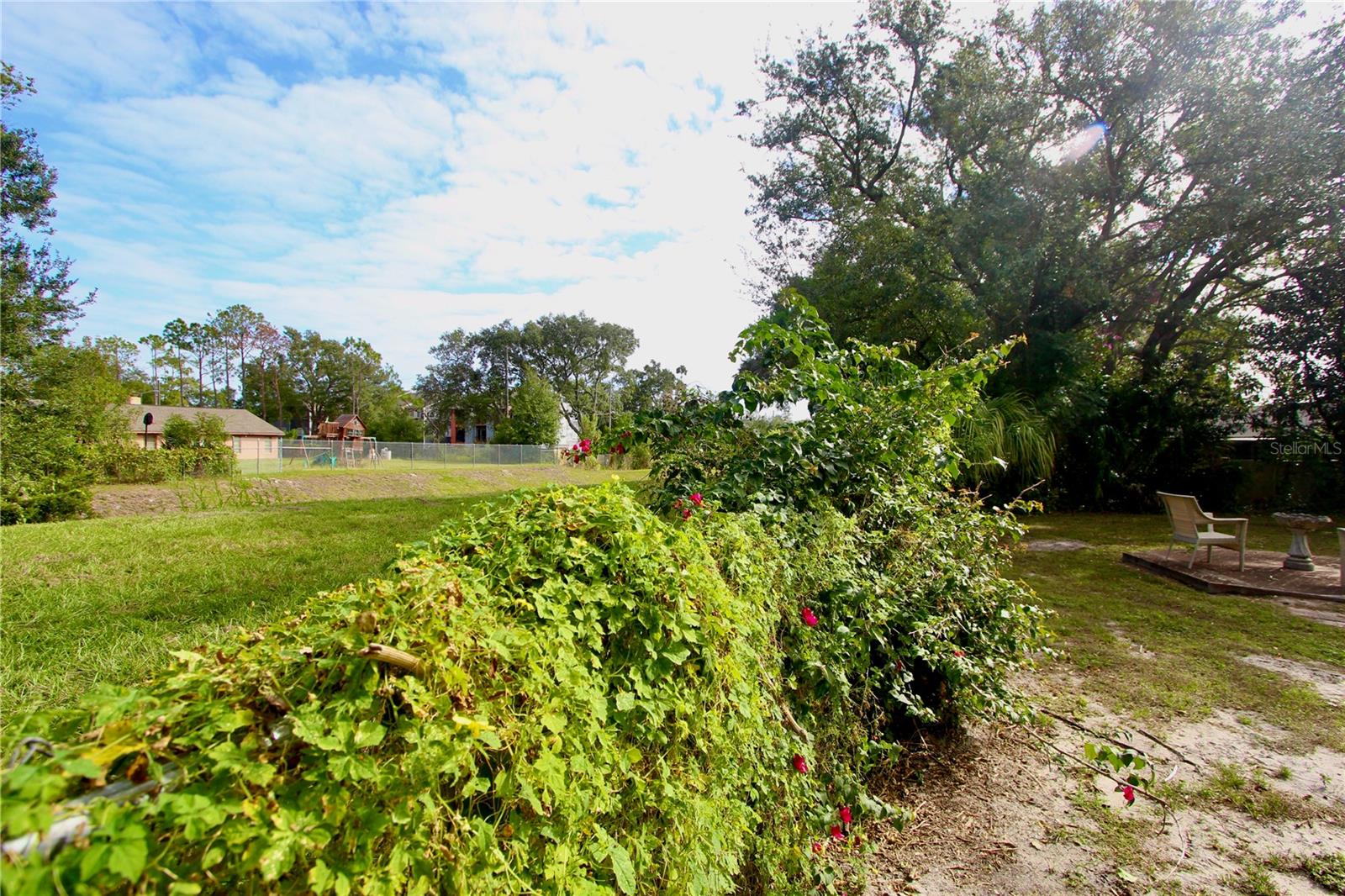 BEL AIRE PINES - Residential