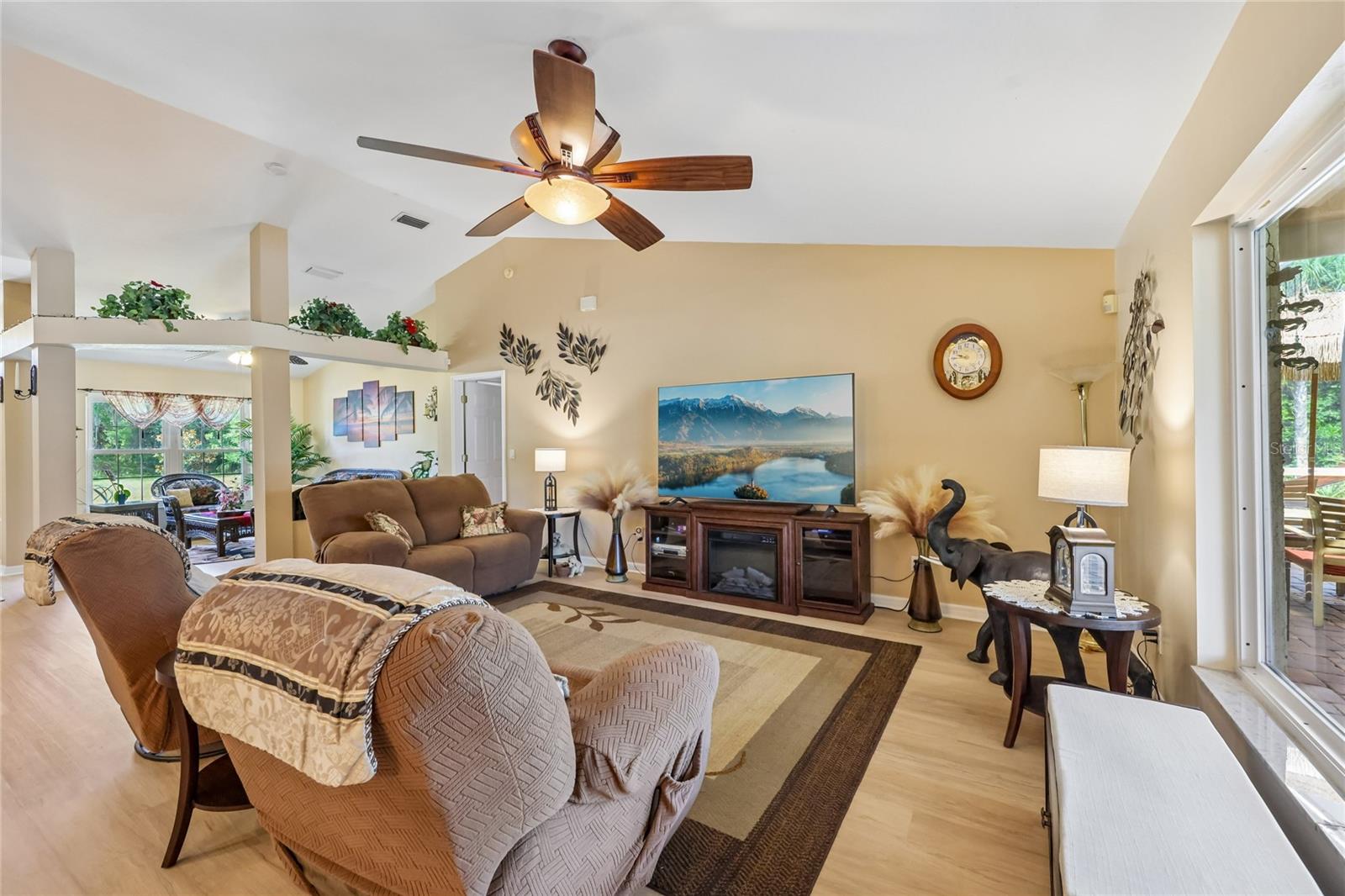 CANAVERAL GROVES - Residential