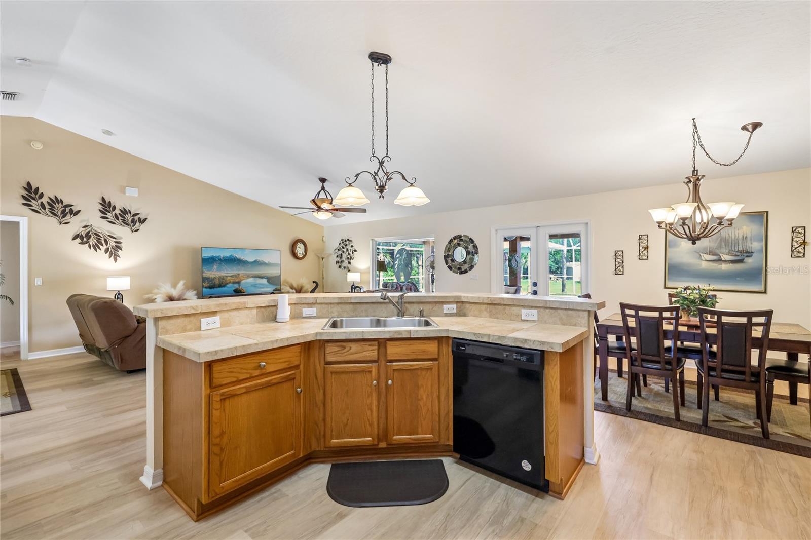 CANAVERAL GROVES - Residential