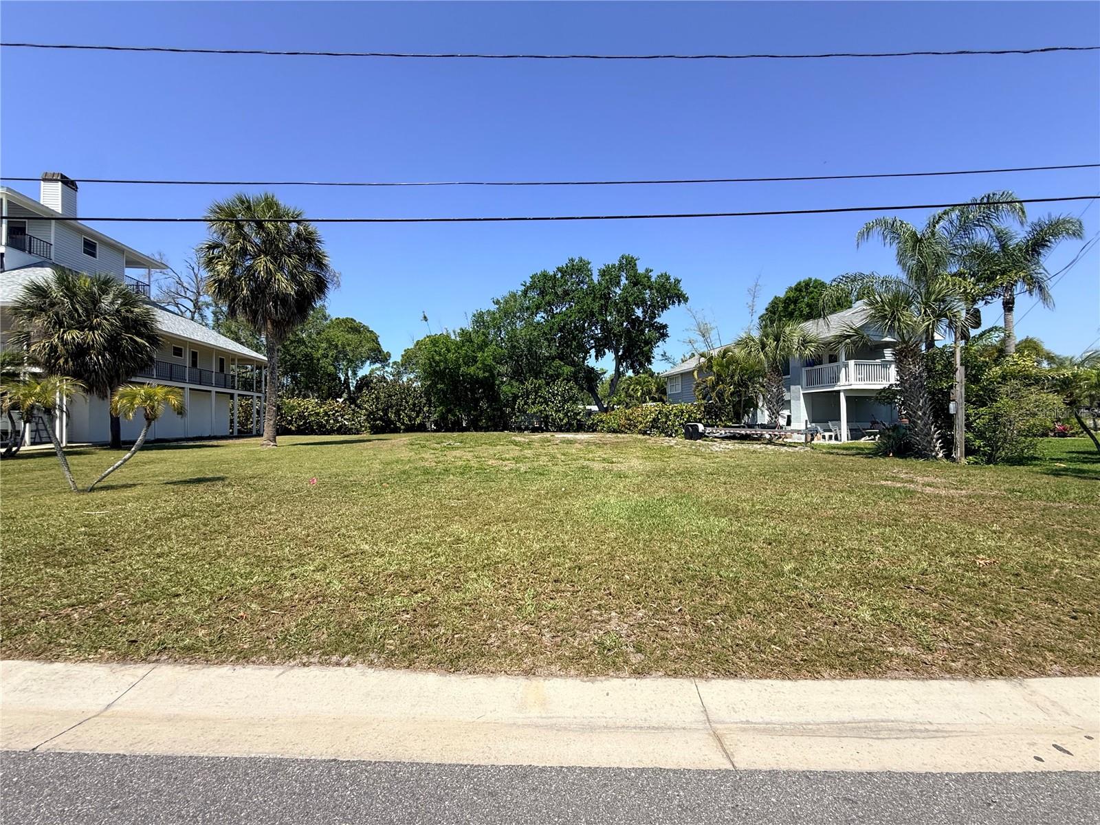 OZONA SHORES 3RD ADD - Land