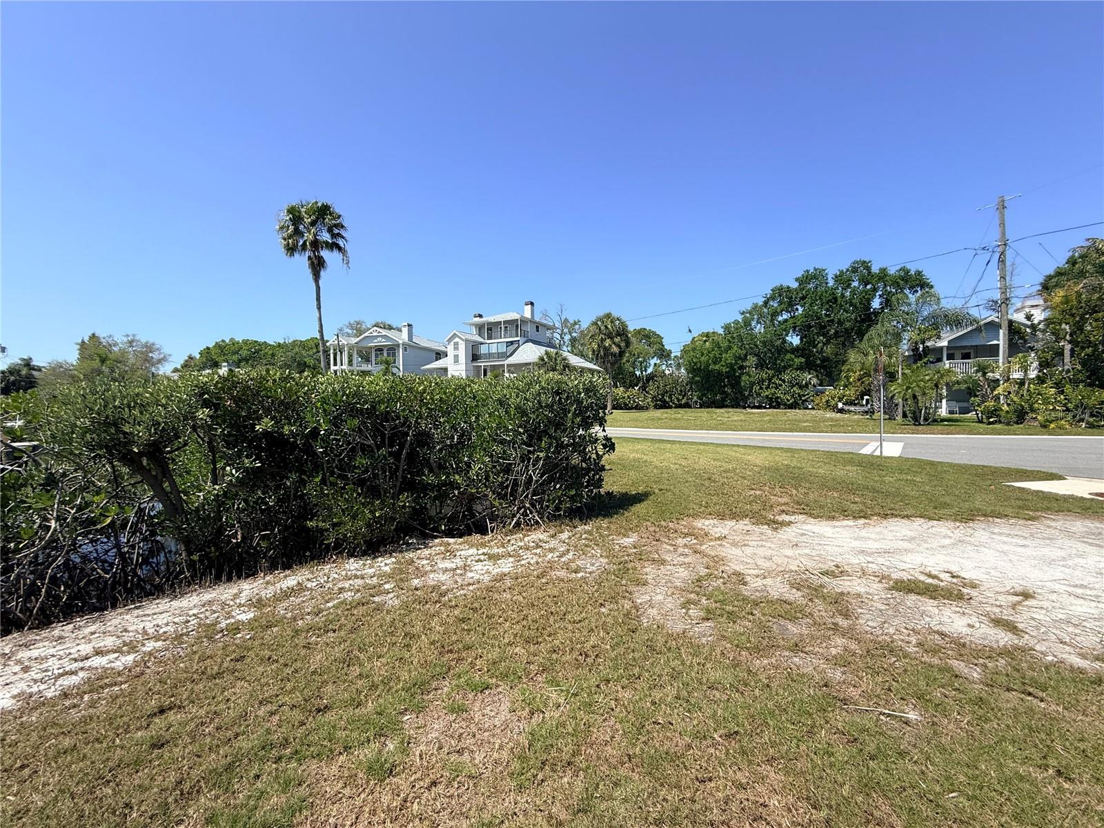 OZONA SHORES 3RD ADD - Land