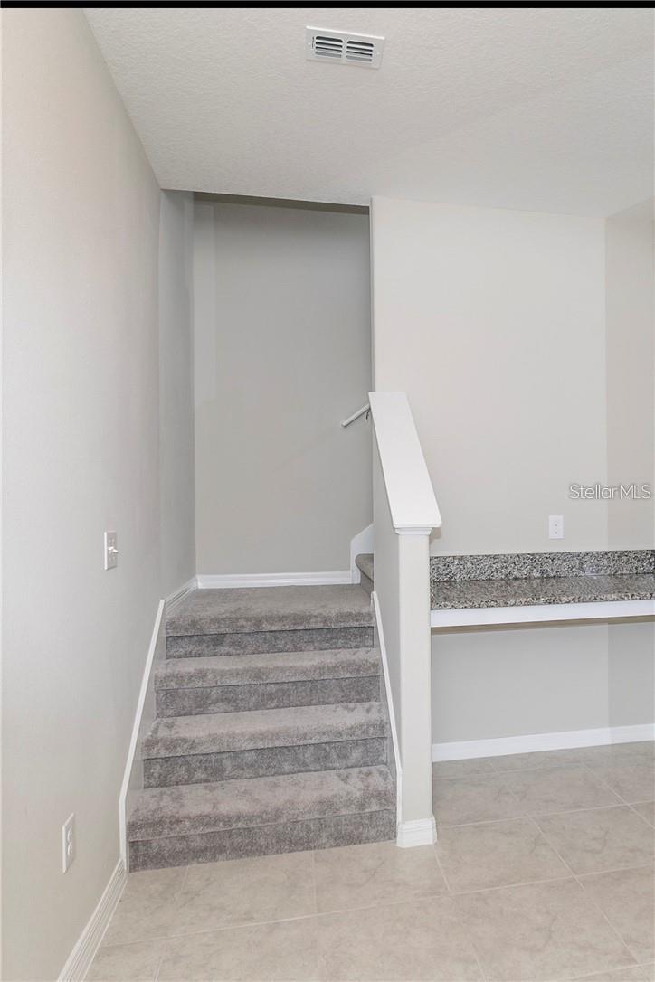 VENTANA TWNHMS AT WATERS EDGE - Residential Lease