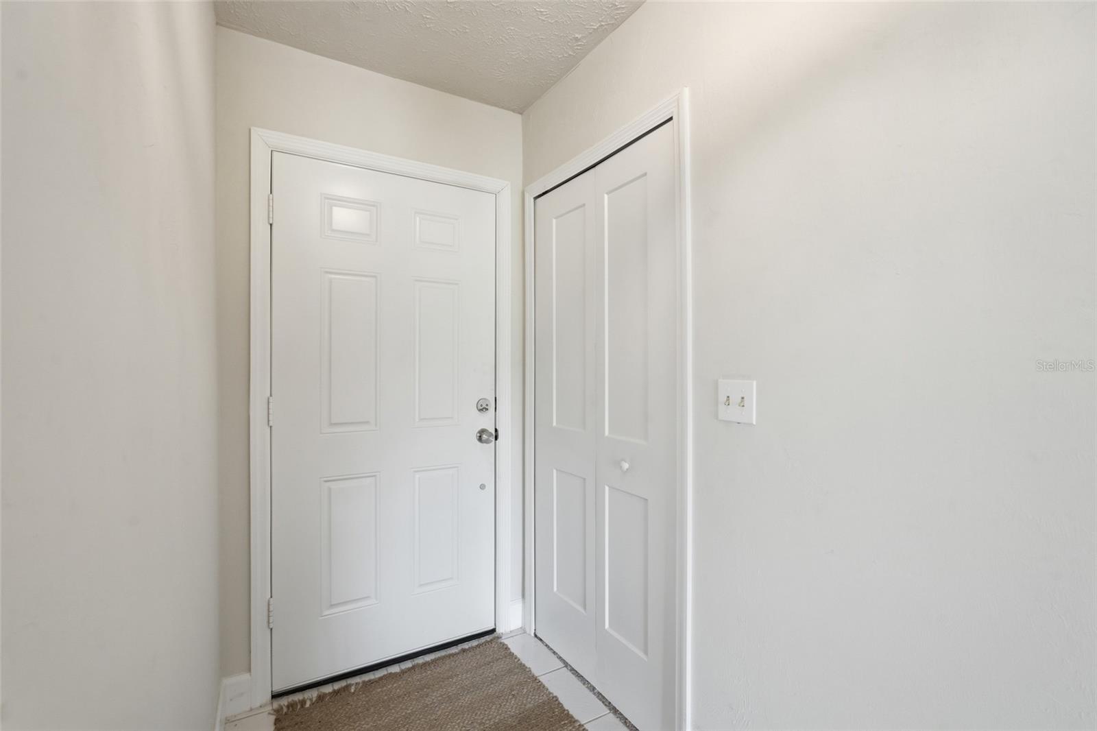 SANIBEL WAY CONDO PH 02 - Residential