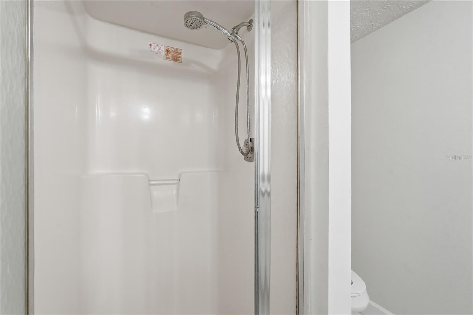 SANIBEL WAY CONDO PH 02 - Residential
