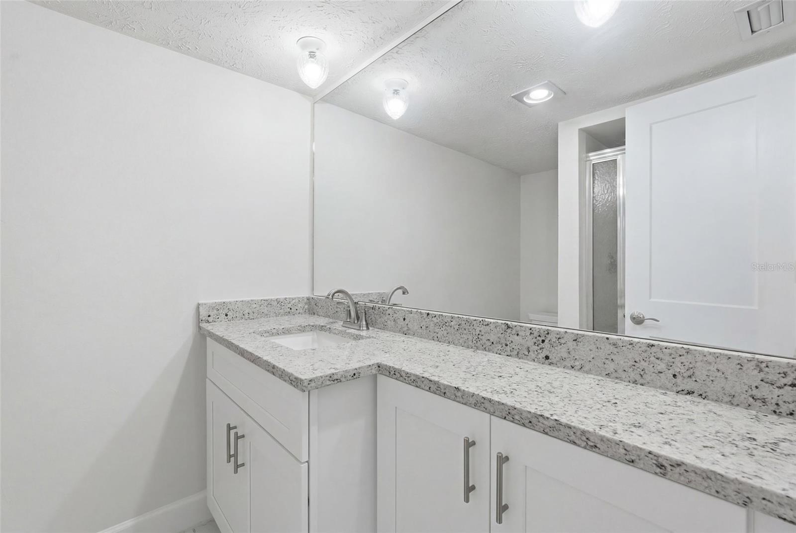 SANIBEL WAY CONDO PH 02 - Residential