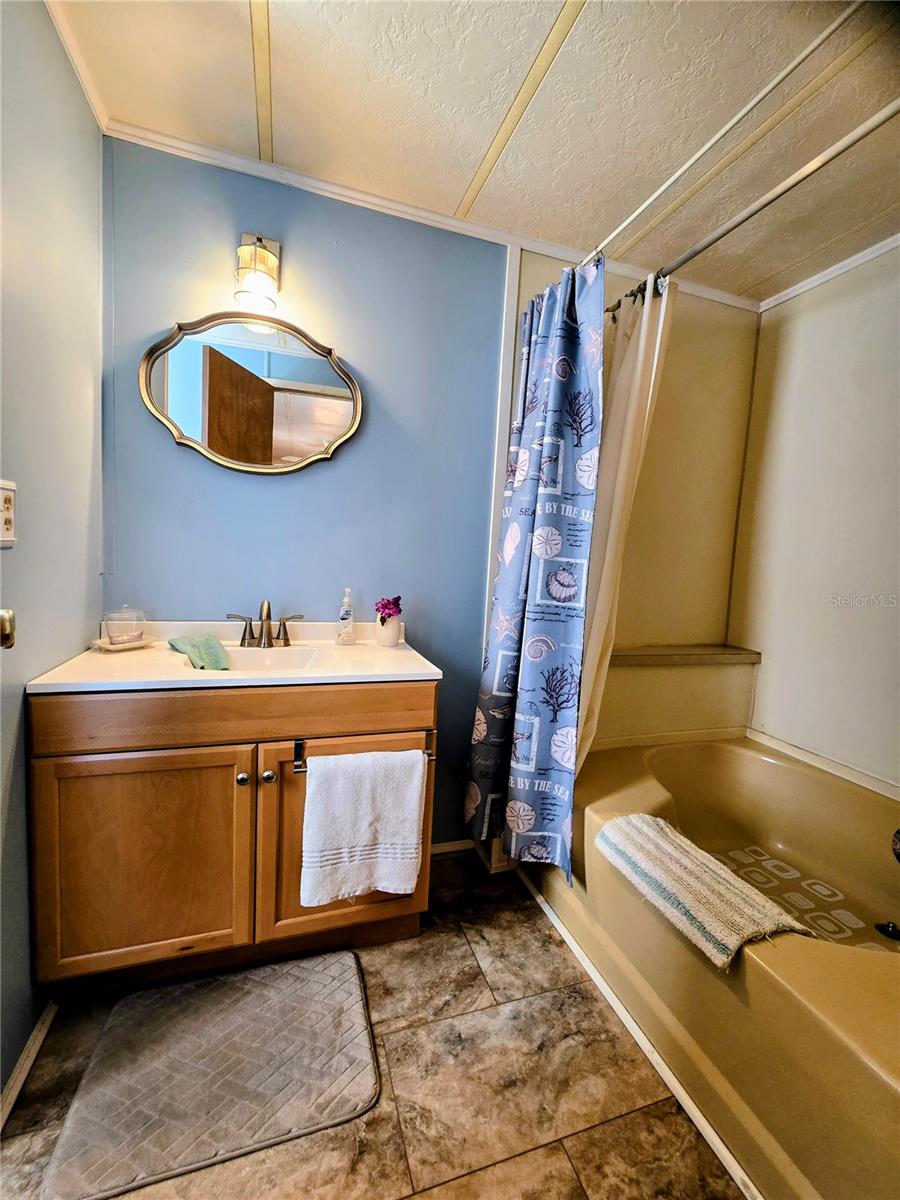 COUNTRY AIRE VILLAGE - Residential