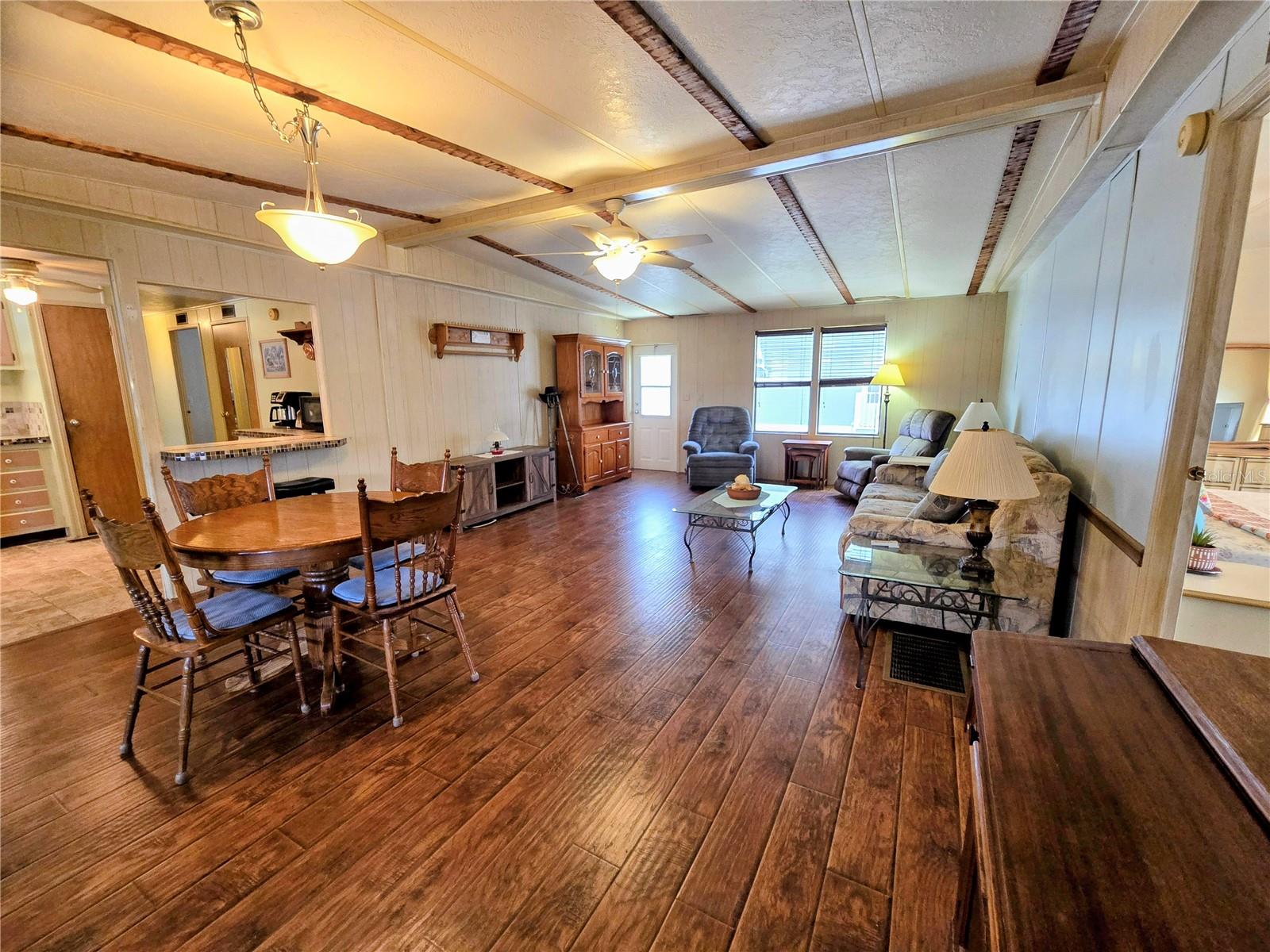 COUNTRY AIRE VILLAGE - Residential