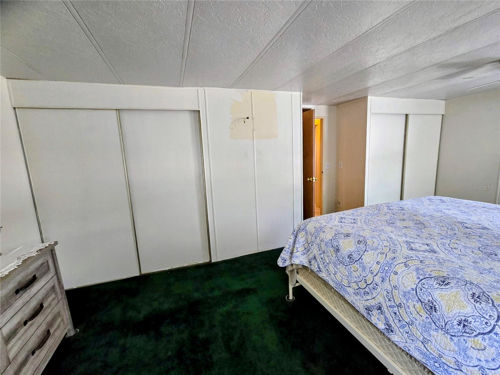 COUNTRY AIRE VILLAGE - Residential