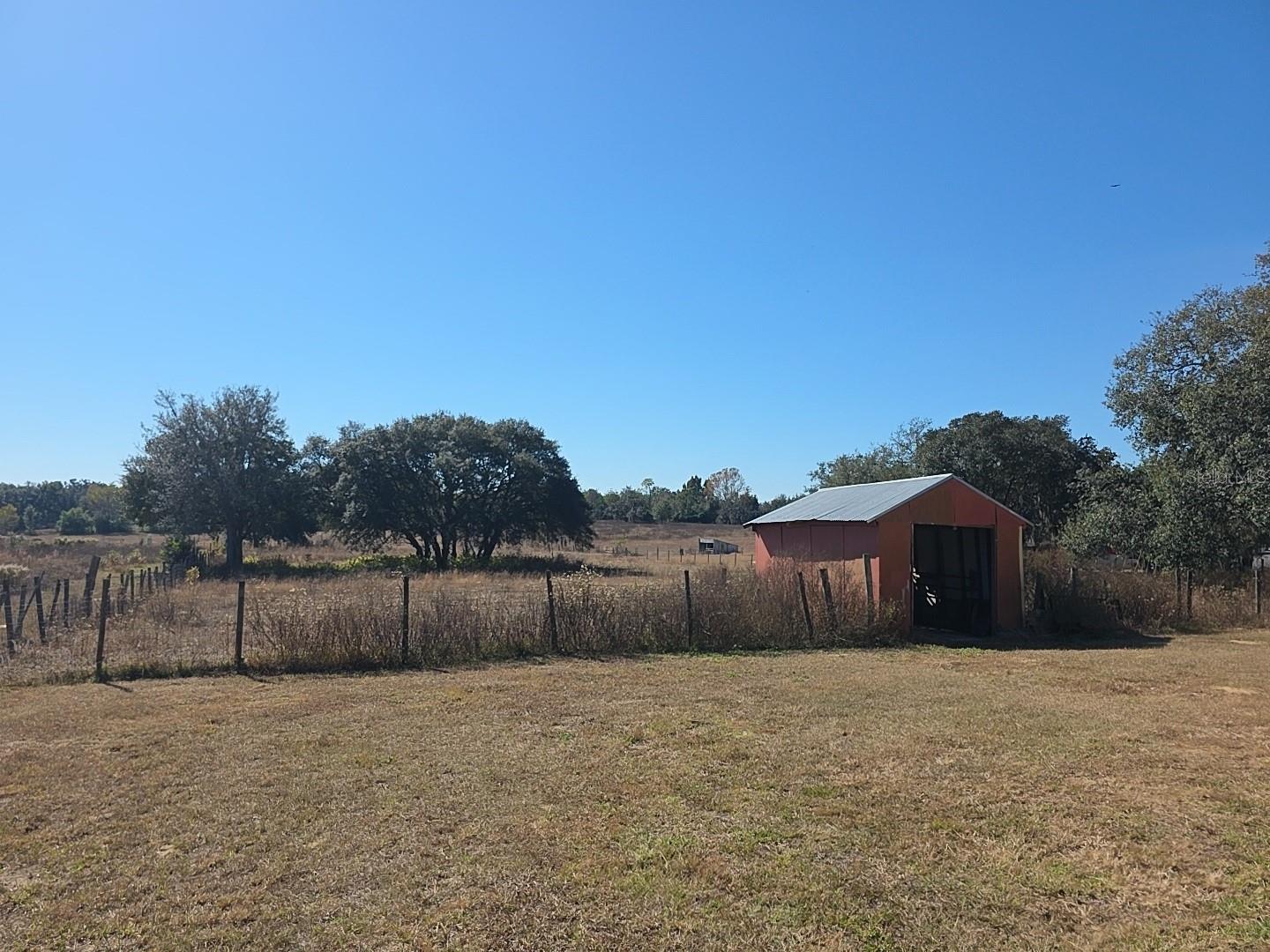 GREEN ACRES - Residential